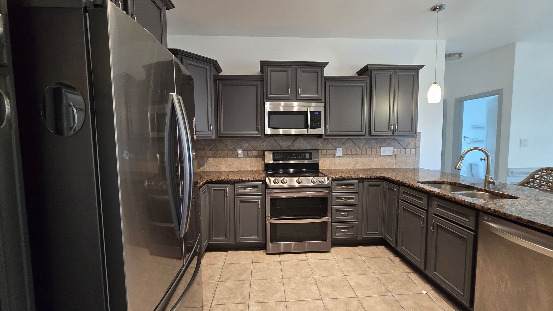 Fayetteville House: 2913 Schonner Court