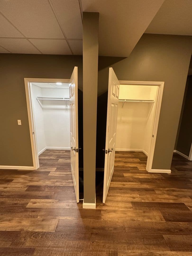 Quincy Apartment: 327 S. 8th St. - 330 S. 9th St.