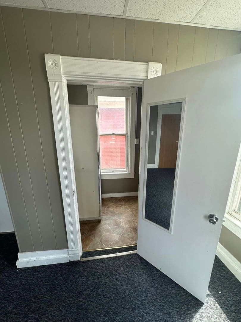 Quincy Apartment: 1301 Spring St