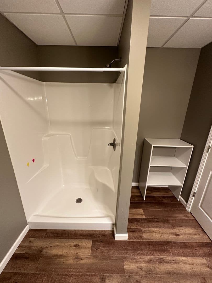 Quincy Apartment: 327 S. 8th St. - 330 S. 9th St.