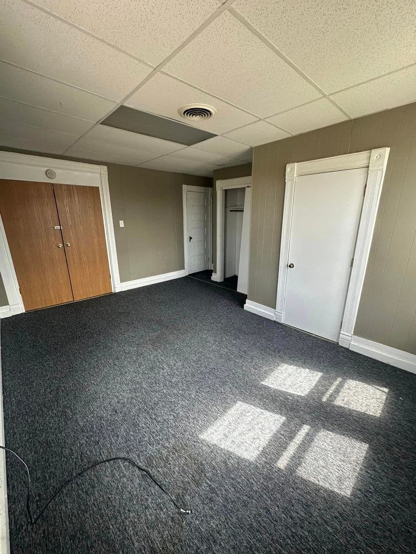 Quincy Apartment: 1301 Spring St