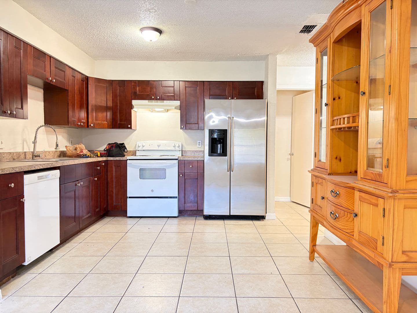 Tampa House: 1617 E. Sitka St.
