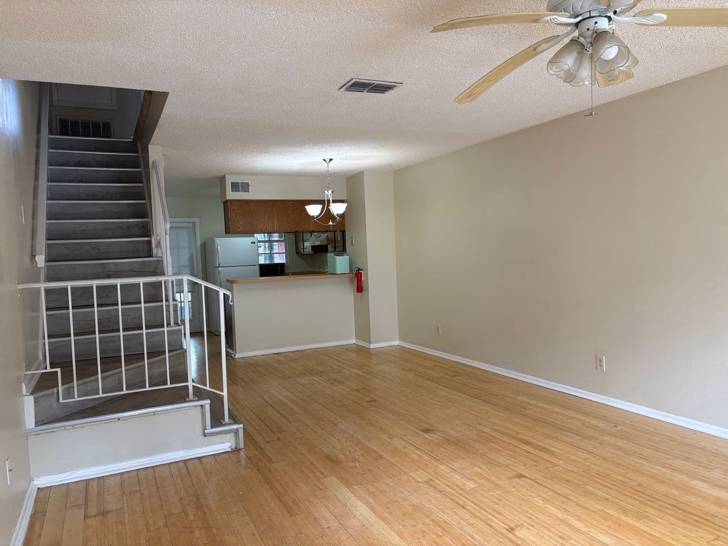 Temple Terrace House: 11329 Grandville Dr