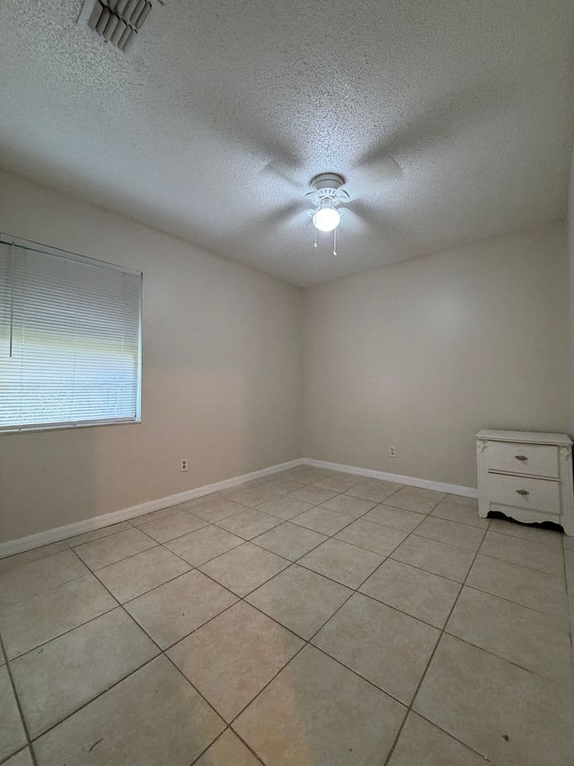 Tampa House: 1617 E. Sitka St.