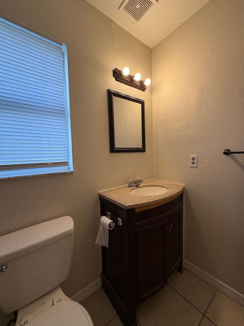 Tampa House: 1617 E. Sitka St.