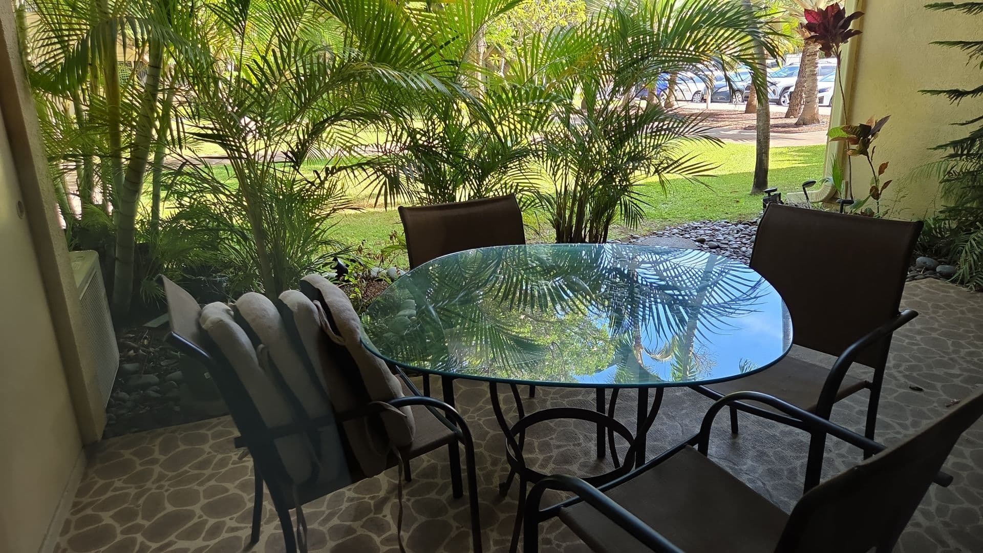 Kihei Condo: 1450 S Kihei Rd, D103