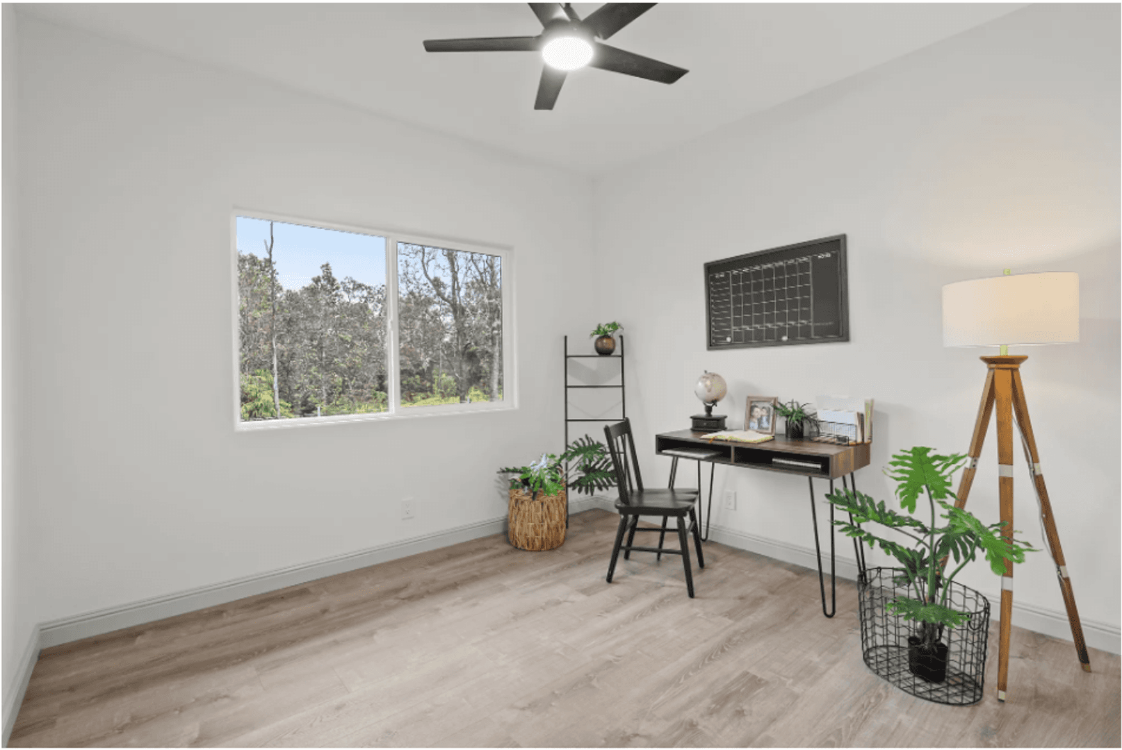 Volcano House: 11-3298 Mokuna Street