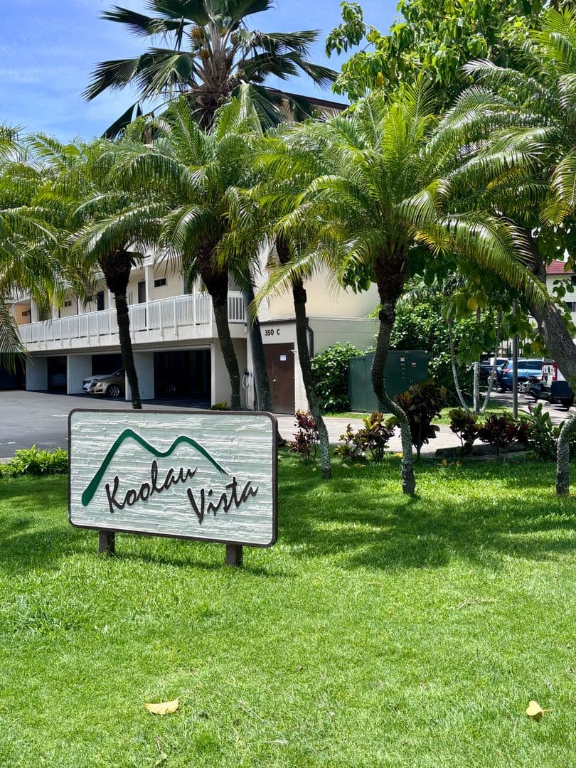 Kailua Townhome: 350 Aoloa St #C223