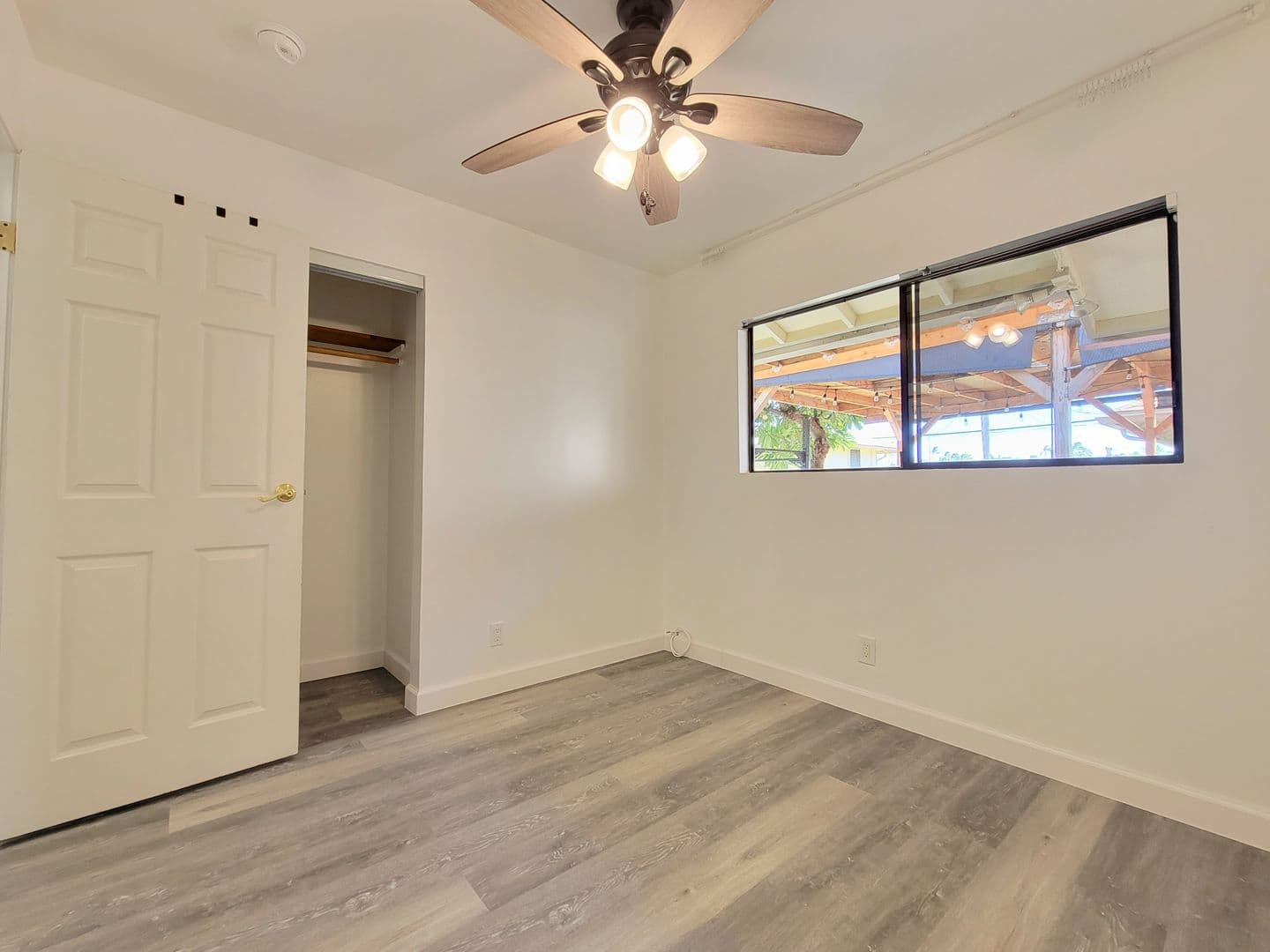 Honolulu House: 6164 Kalanianaole Hwy
