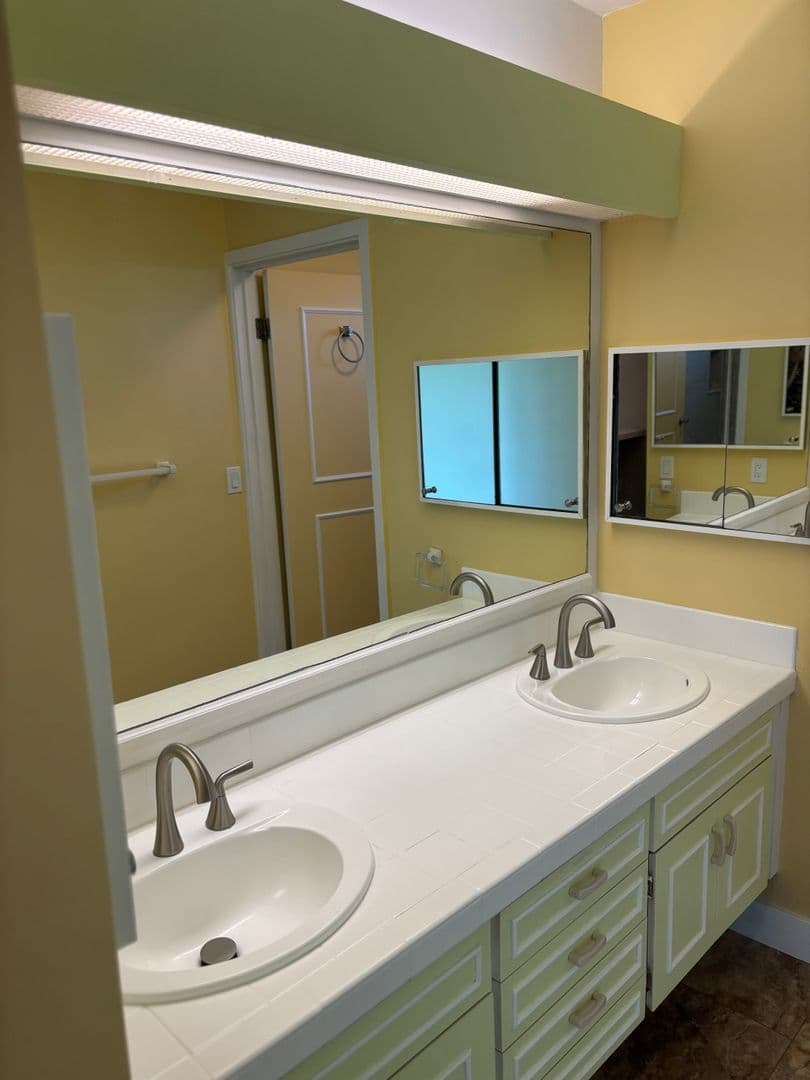 Kailua-Kona Condo: 78-7070 Alii Drive, #A-302