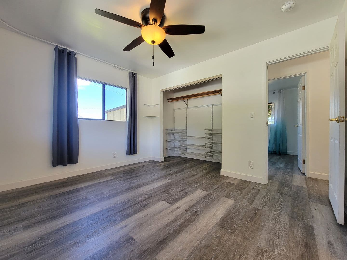 Honolulu House: 6164 Kalanianaole Hwy