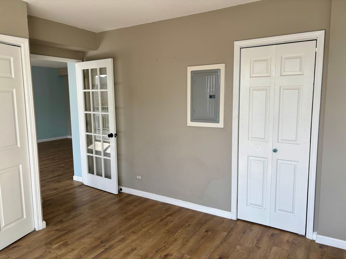 Honolulu Condo: 419 Atkinson Drive #1003