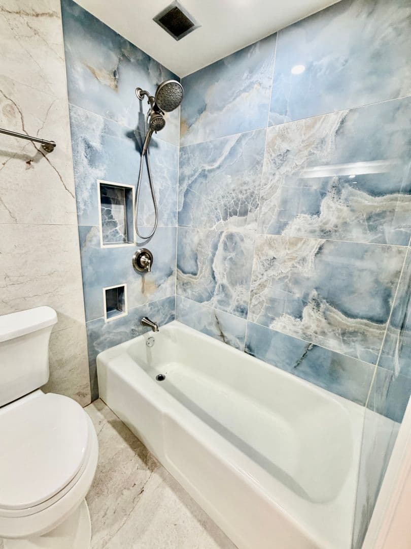 Honolulu Condo: 700 Richards St. #2104