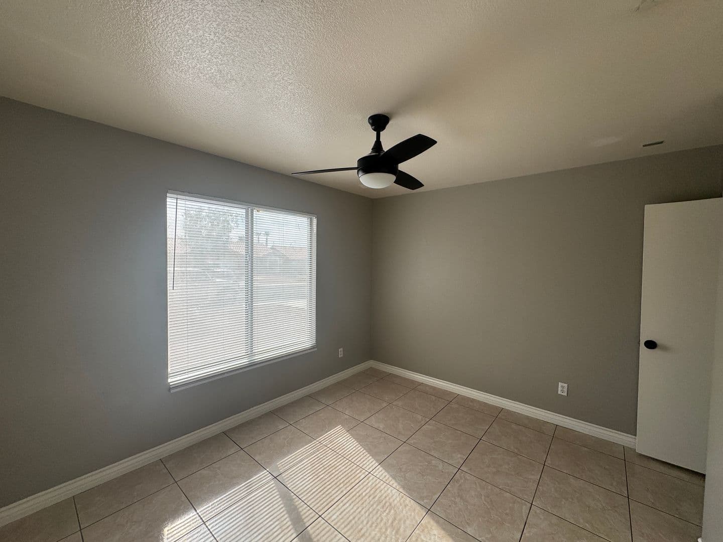 North Las Vegas House: 5033 Vista Del Rancho Way