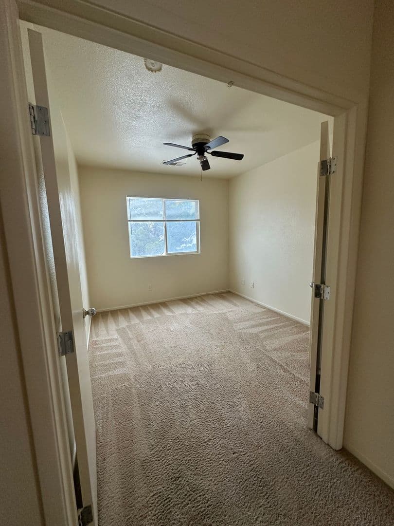 Las Vegas House: 10281 Grecian Laurel C