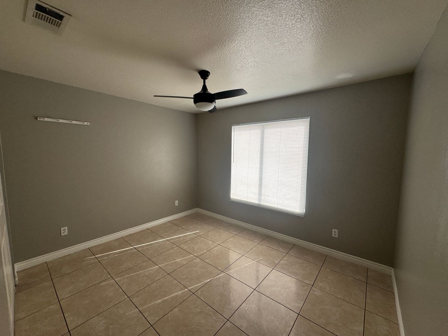 North Las Vegas House: 5033 Vista Del Rancho Way