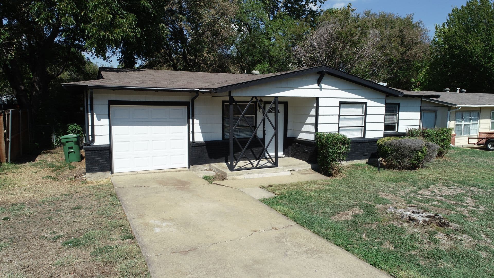 Arlington House: 2113 Cloverdale St.