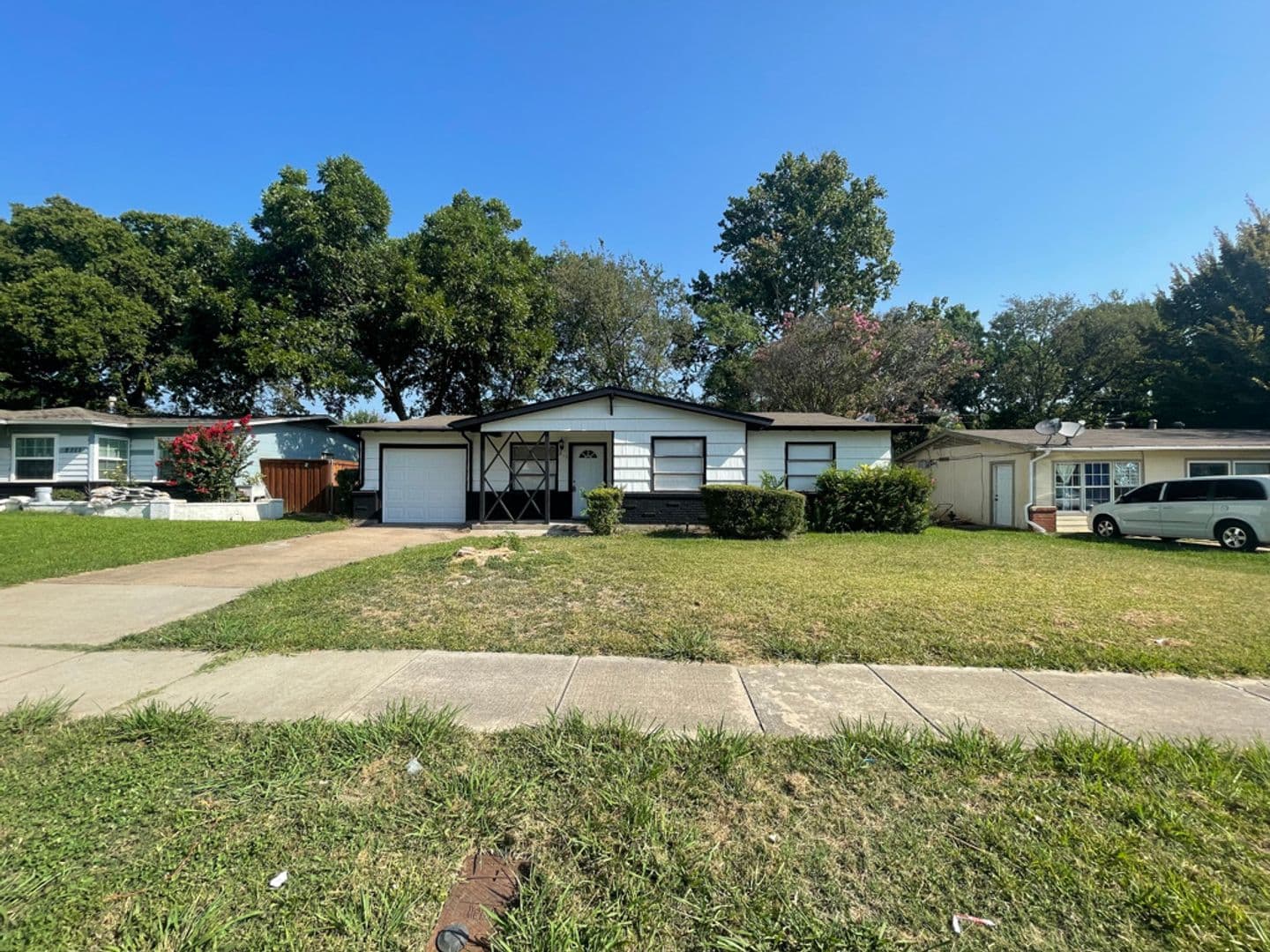 Arlington House: 2113 Cloverdale St.
