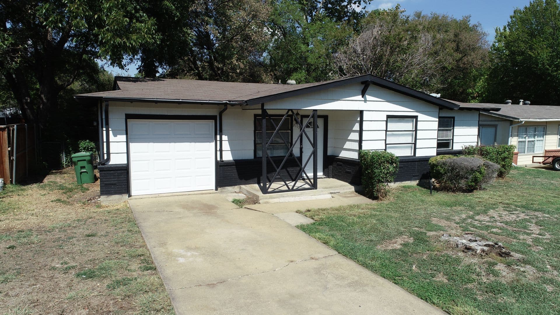 Arlington House: 2113 Cloverdale St.