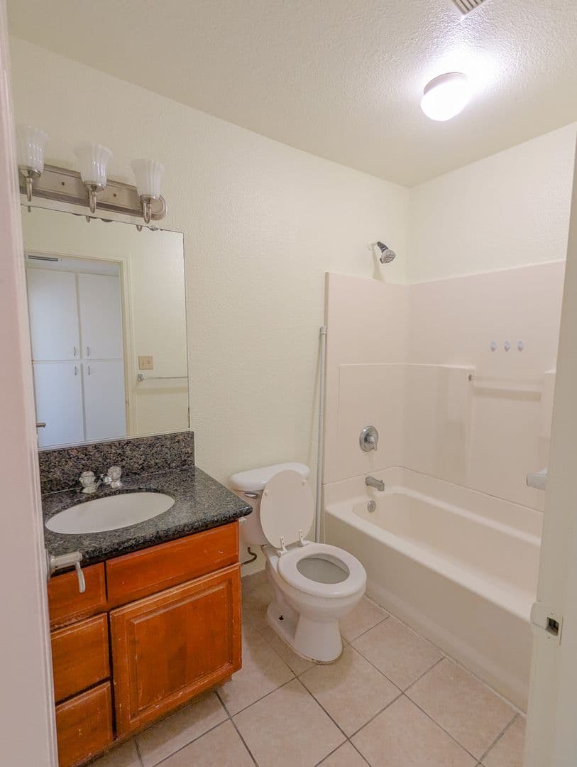Rancho Cordova Apartment: 2729-2733 El Parque Rancho Cordova