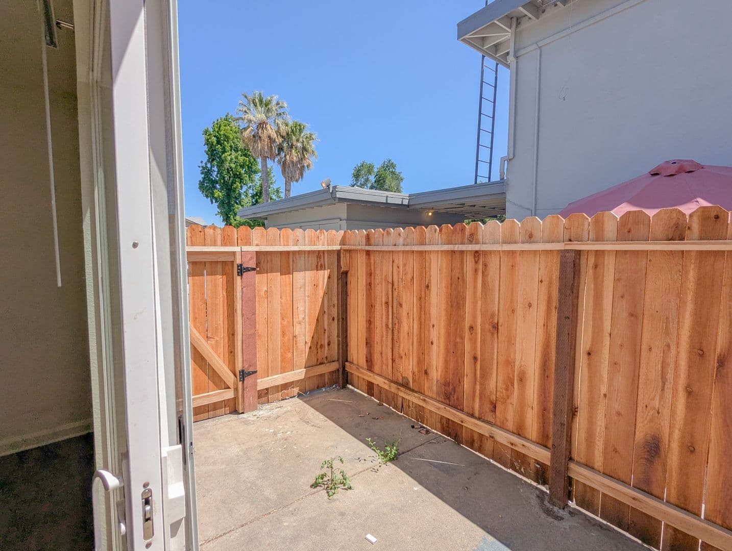 Rancho Cordova Apartment: 2729-2733 El Parque Rancho Cordova