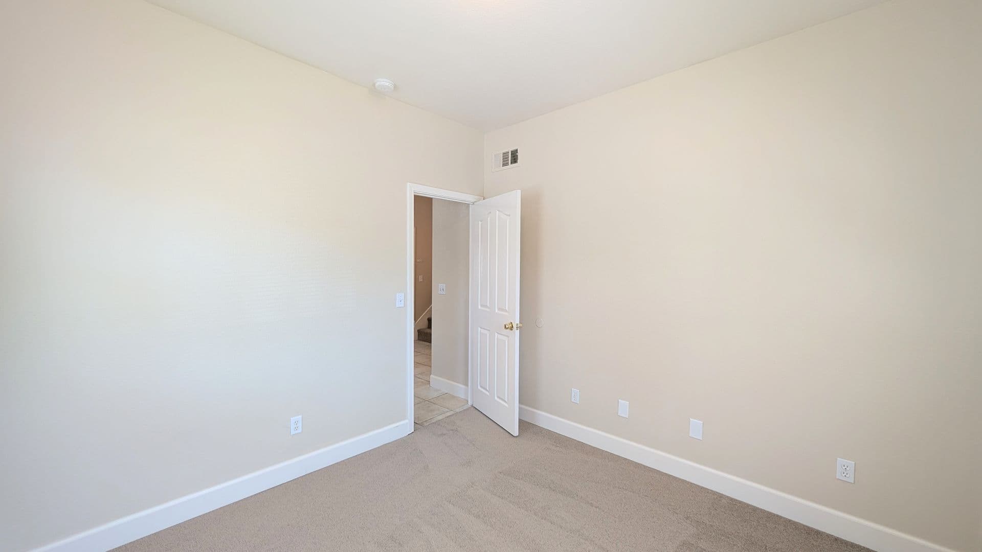 SACRAMENTO House: 417 11TH STREET