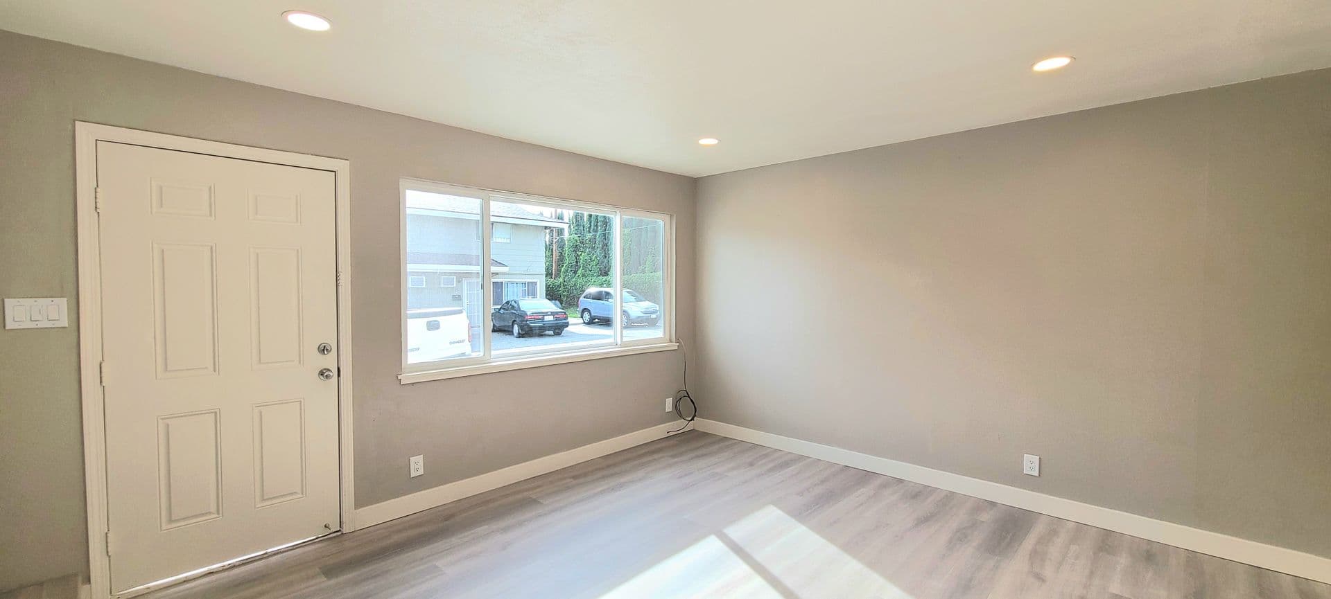 FOLSOM Apartment: 272 MONTROSE DR