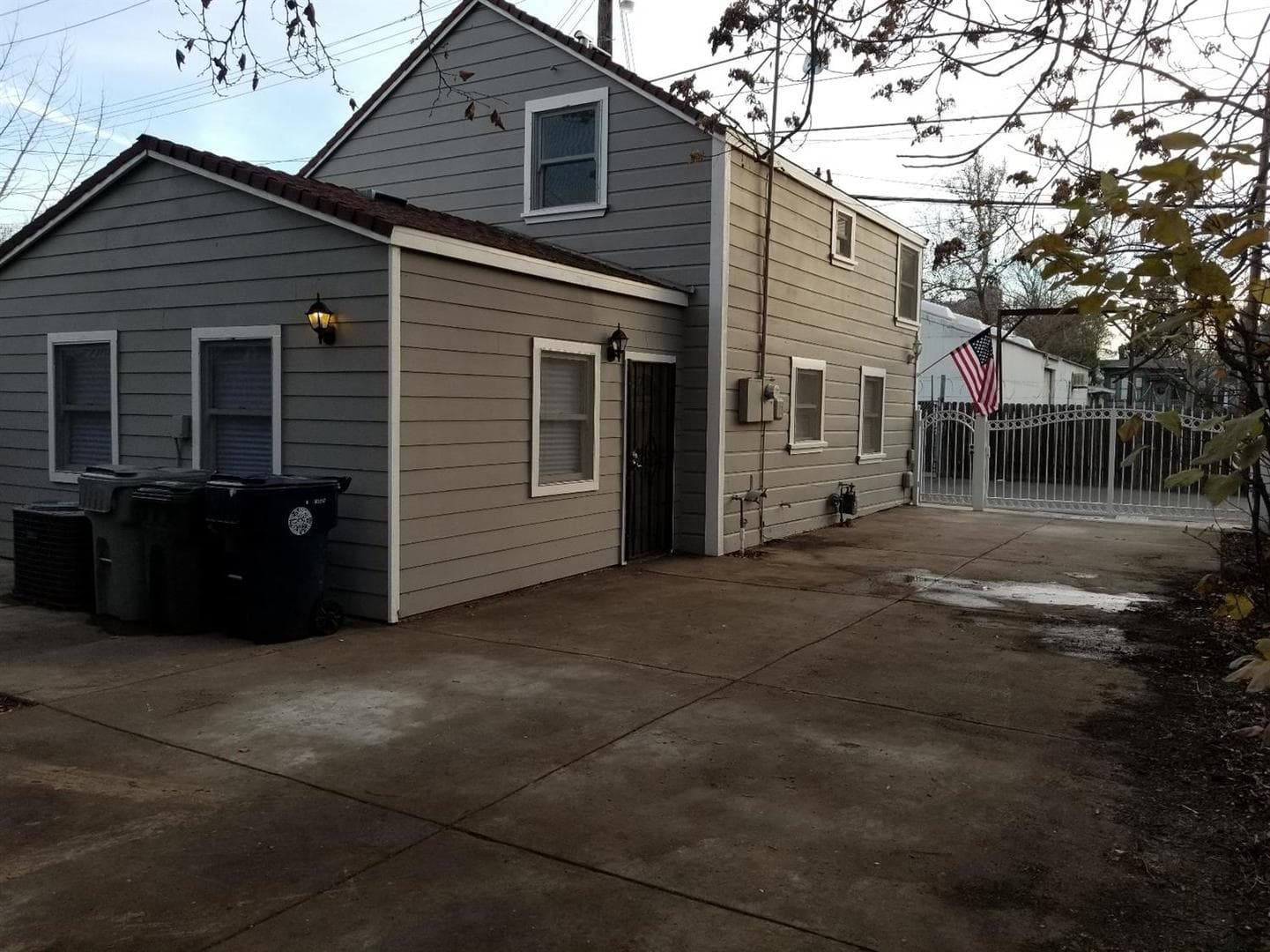 SACRAMENTO House: 417 11TH STREET