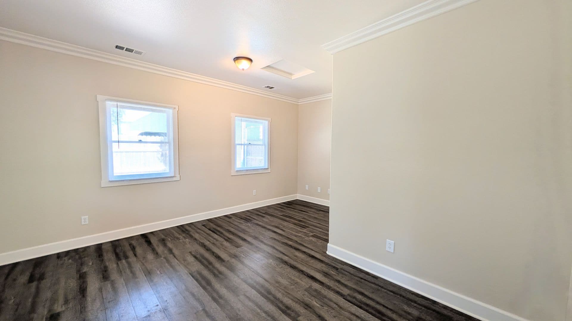SACRAMENTO House: 417 11TH STREET