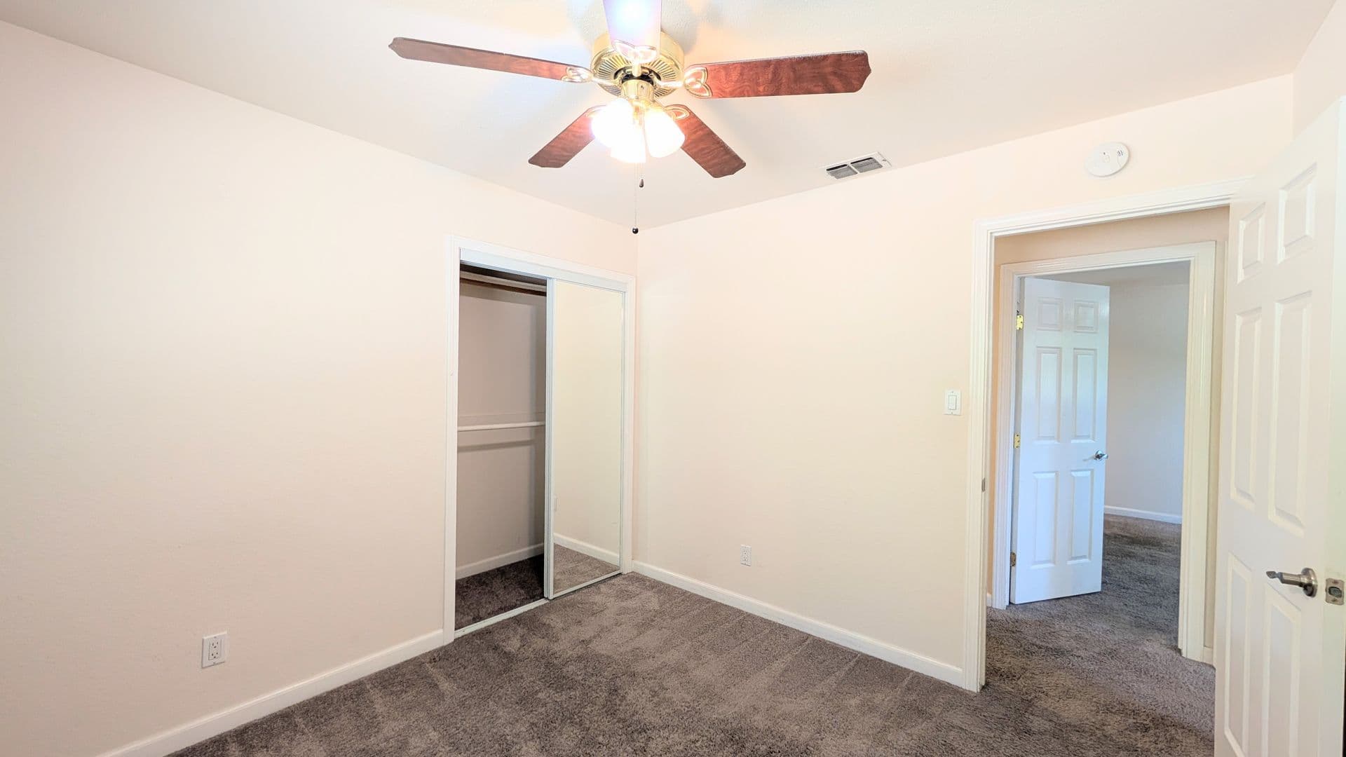 Shingle Springs House: 3581 Cercis Wy