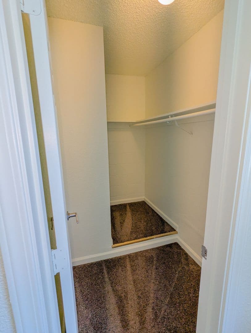 Rancho Cordova Apartment: 2729-2733 El Parque Rancho Cordova