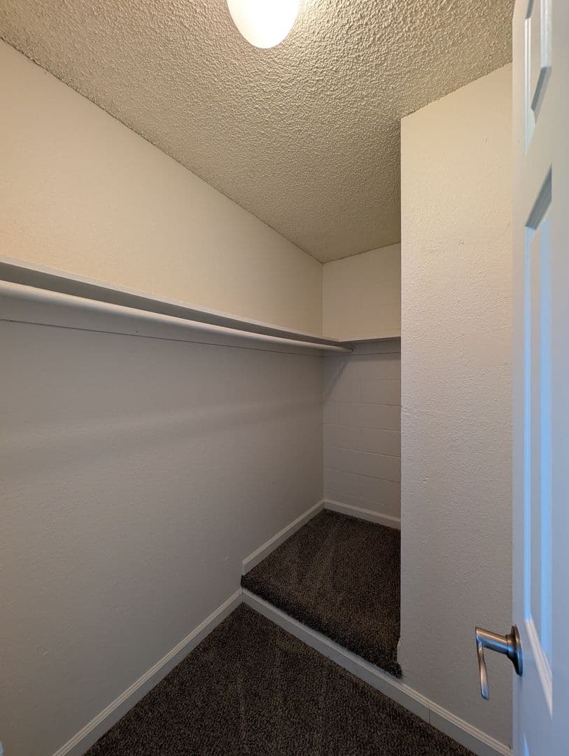 Rancho Cordova Apartment: 2729-2733 El Parque Rancho Cordova