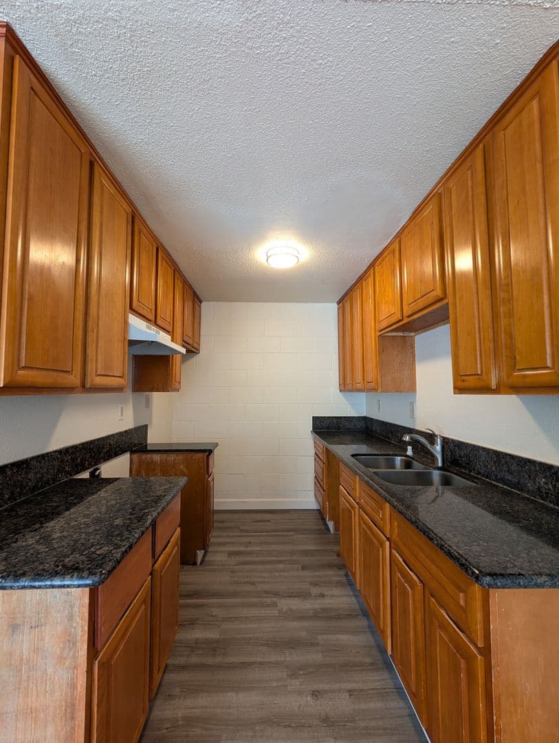 Rancho Cordova Apartment: 2729-2733 El Parque Rancho Cordova