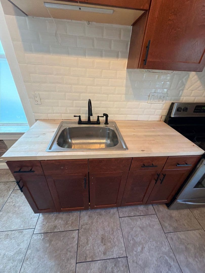 St. Louis Apartment: 2256 Blendon Place