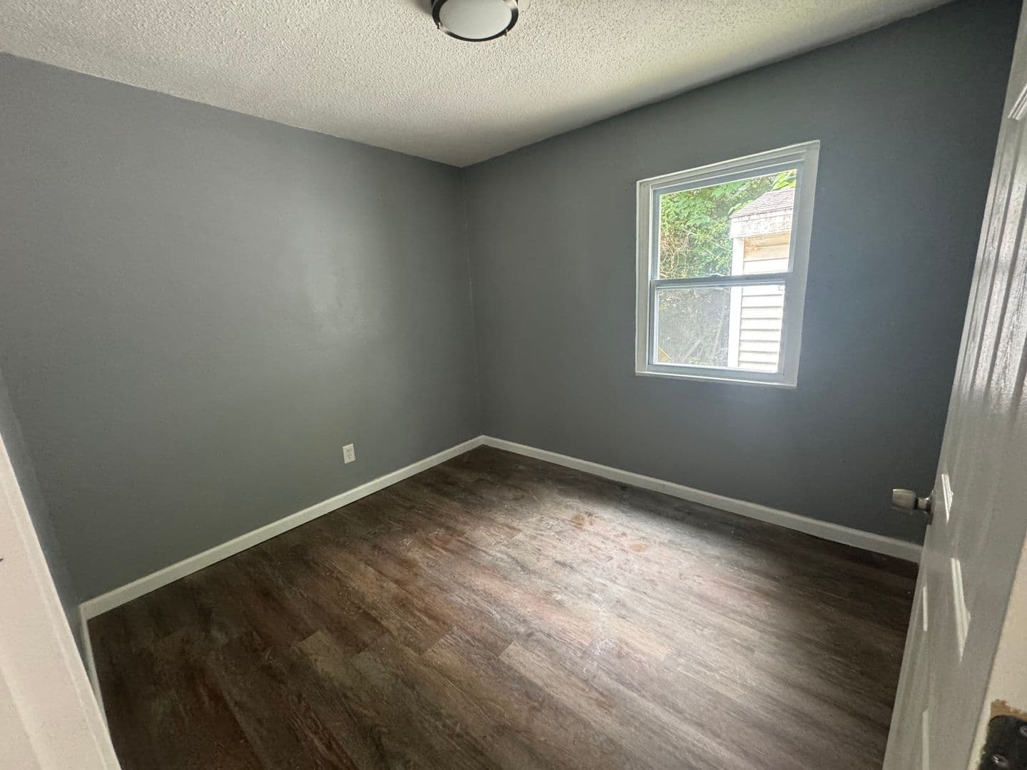 St. Louis House: 10113 Duke Drive