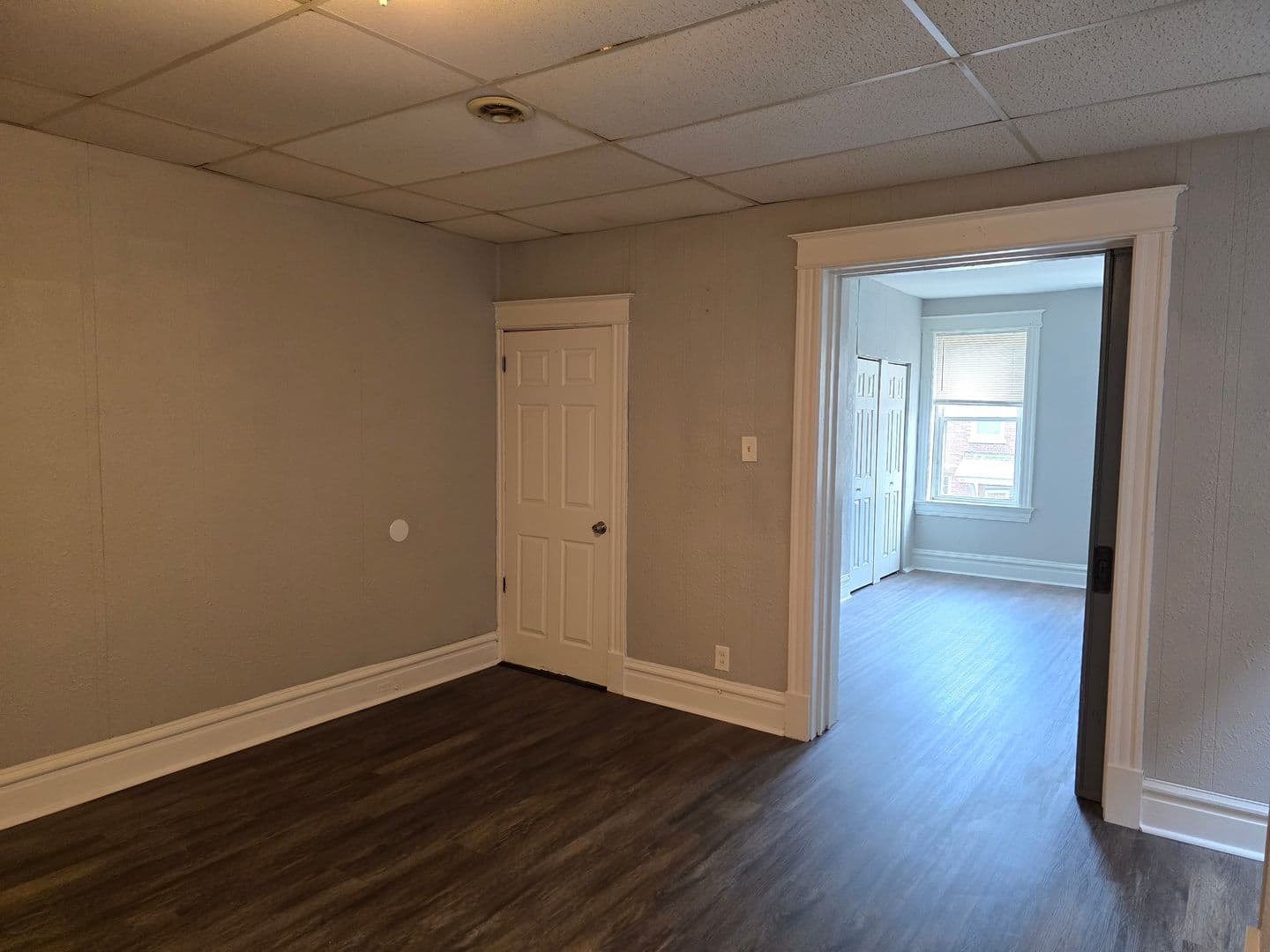 St. Louis Apartment: 548-550 Eiler Street