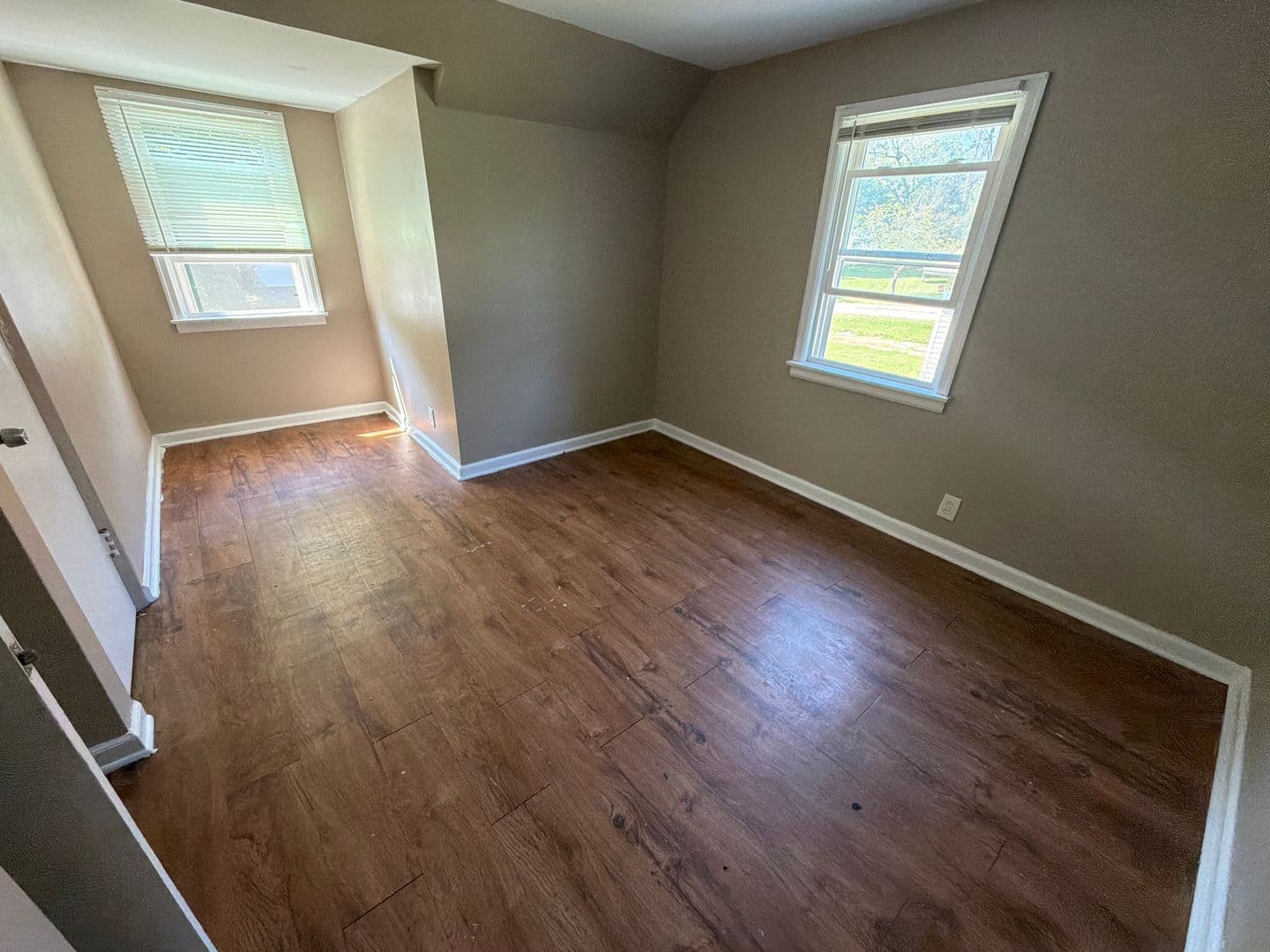 St. Louis House: 12129 Aragon Ave