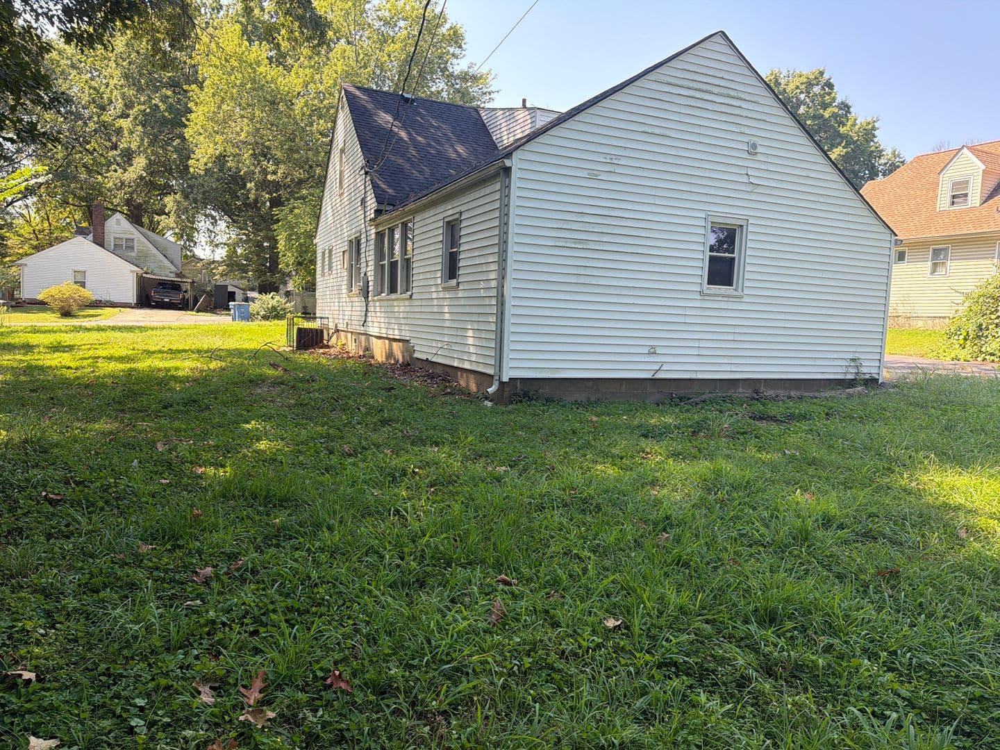 St. Louis House: 12129 Aragon Ave