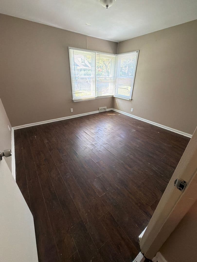 St. Louis House: 12129 Aragon Ave
