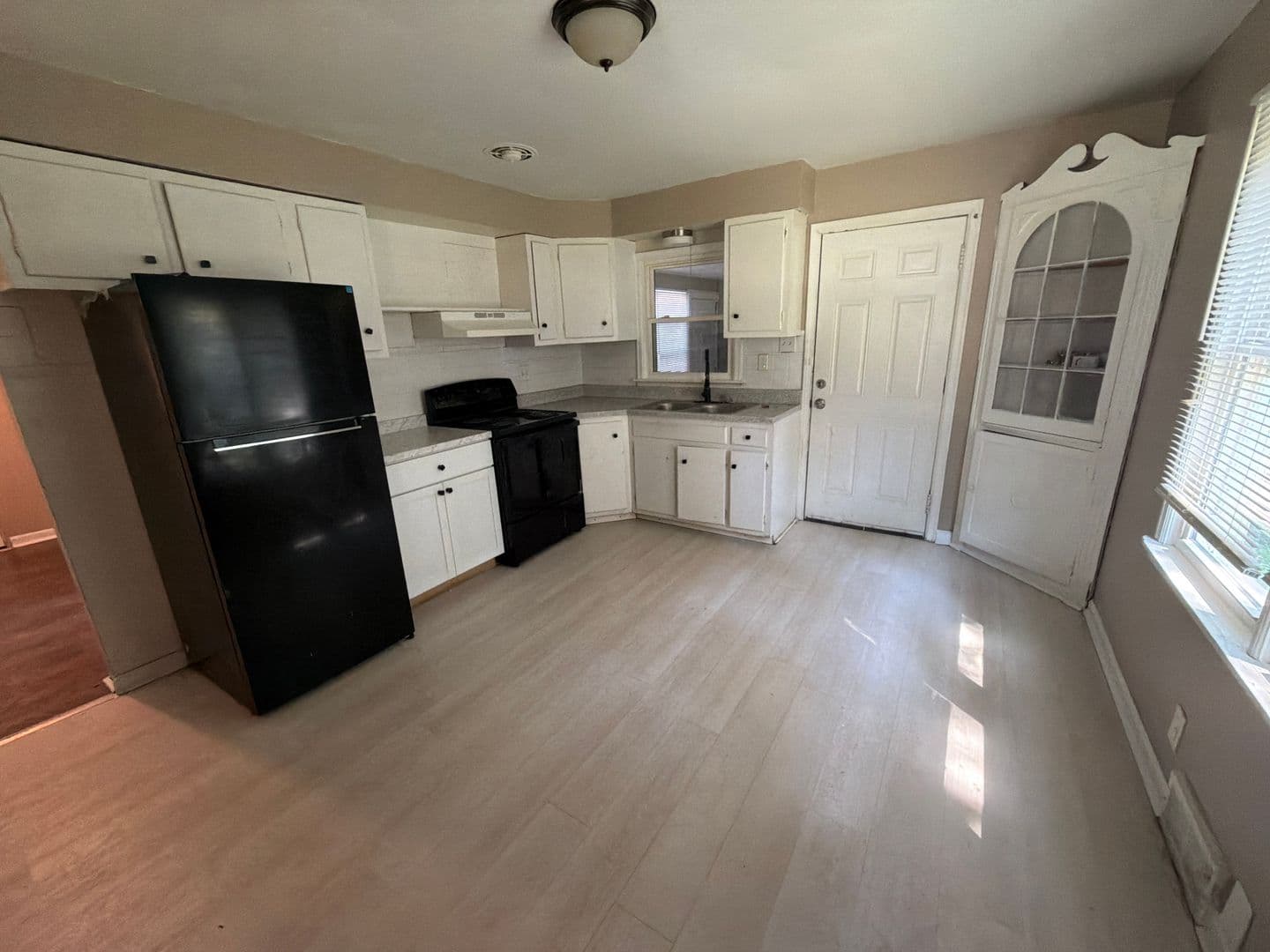 St. Louis House: 12129 Aragon Ave