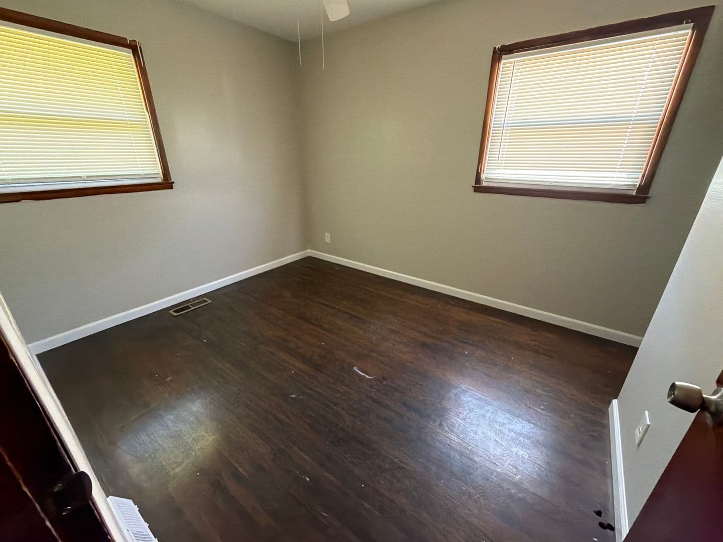 St. Louis House: 457 Shepley Drive