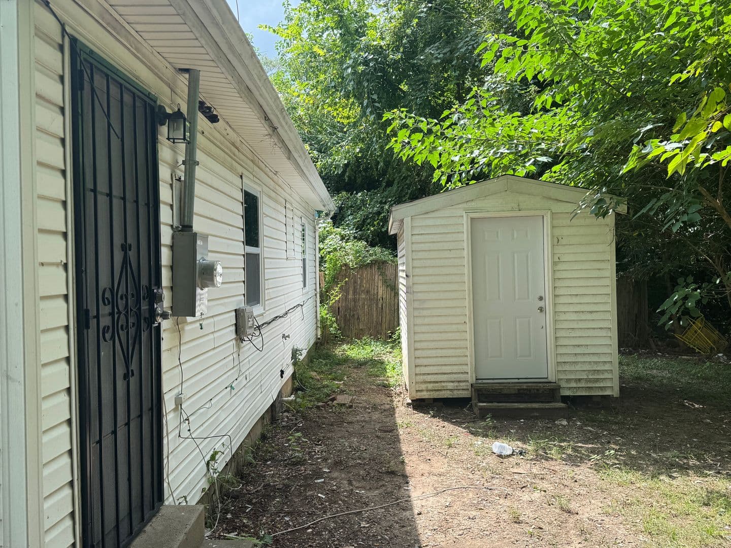 St. Louis House: 10113 Duke Drive