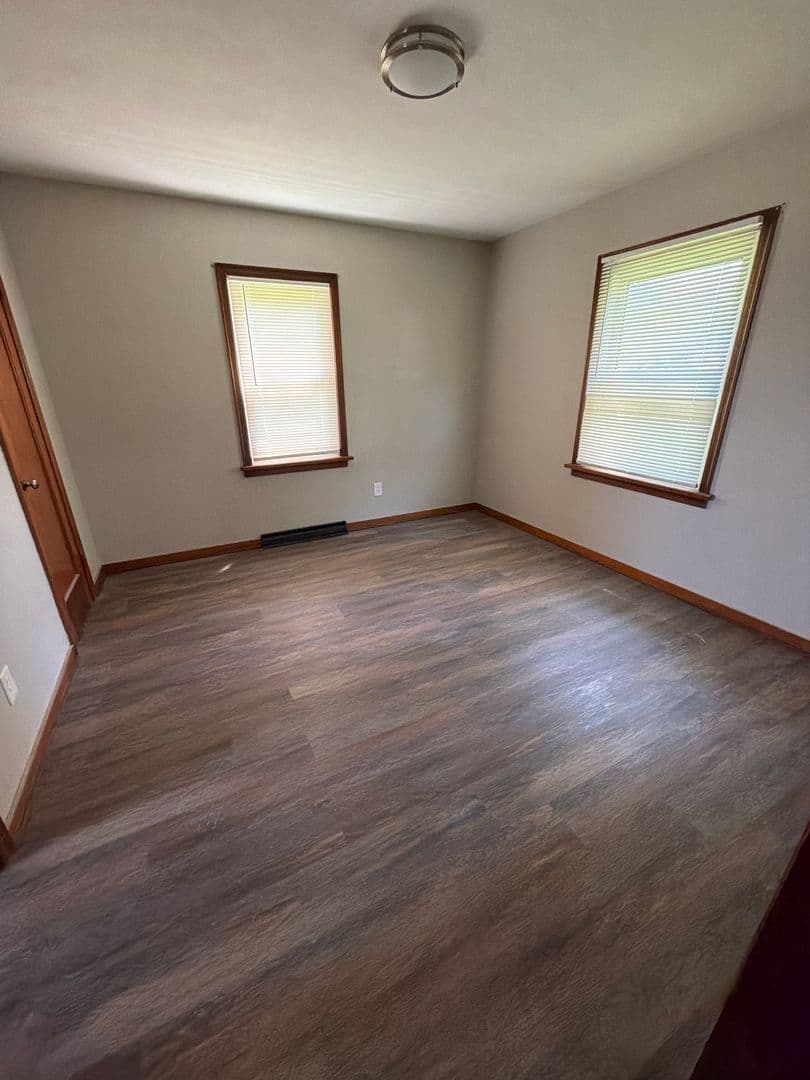 St. Louis House: 12326 Larimore Road