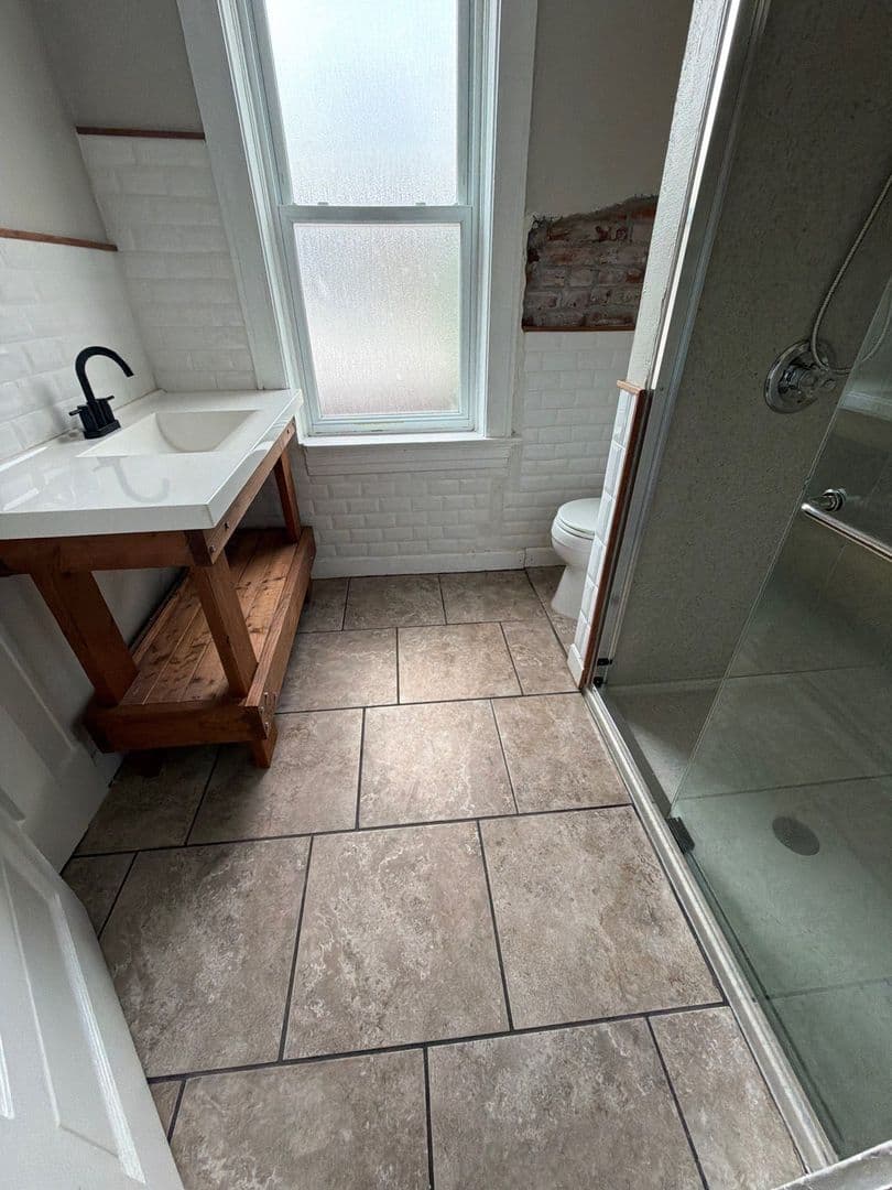 St. Louis Apartment: 2256 Blendon Place