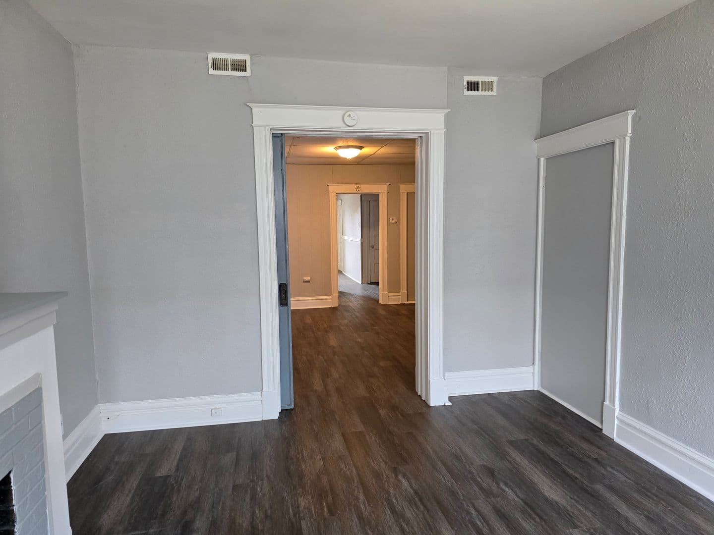 St. Louis Apartment: 548-550 Eiler Street