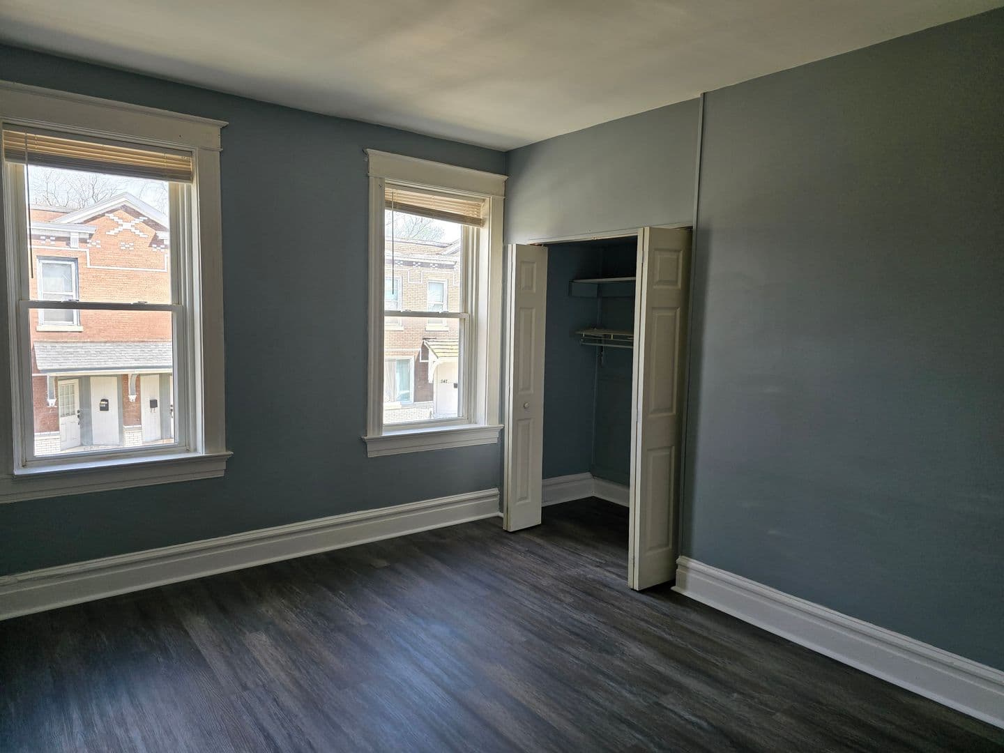 St. Louis Apartment: 548-550 Eiler Street