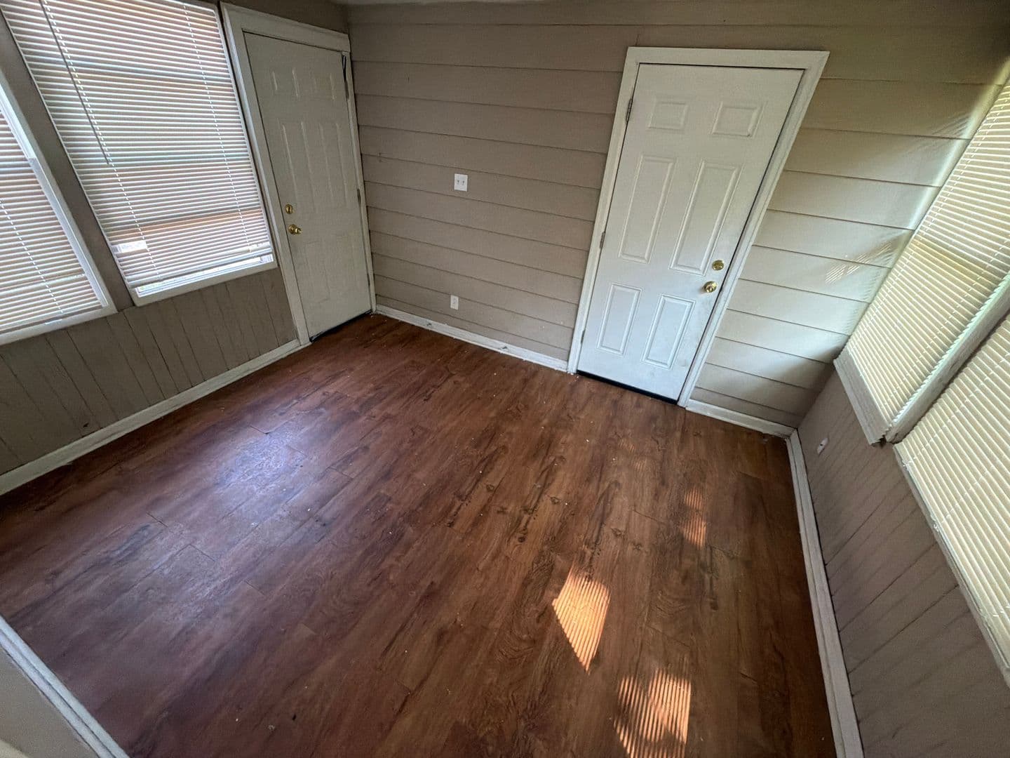 St. Louis House: 12129 Aragon Ave