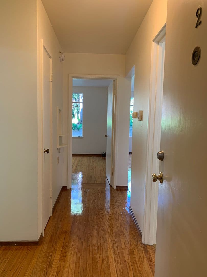 San Francisco Apartment: 774 Monterey Blvd