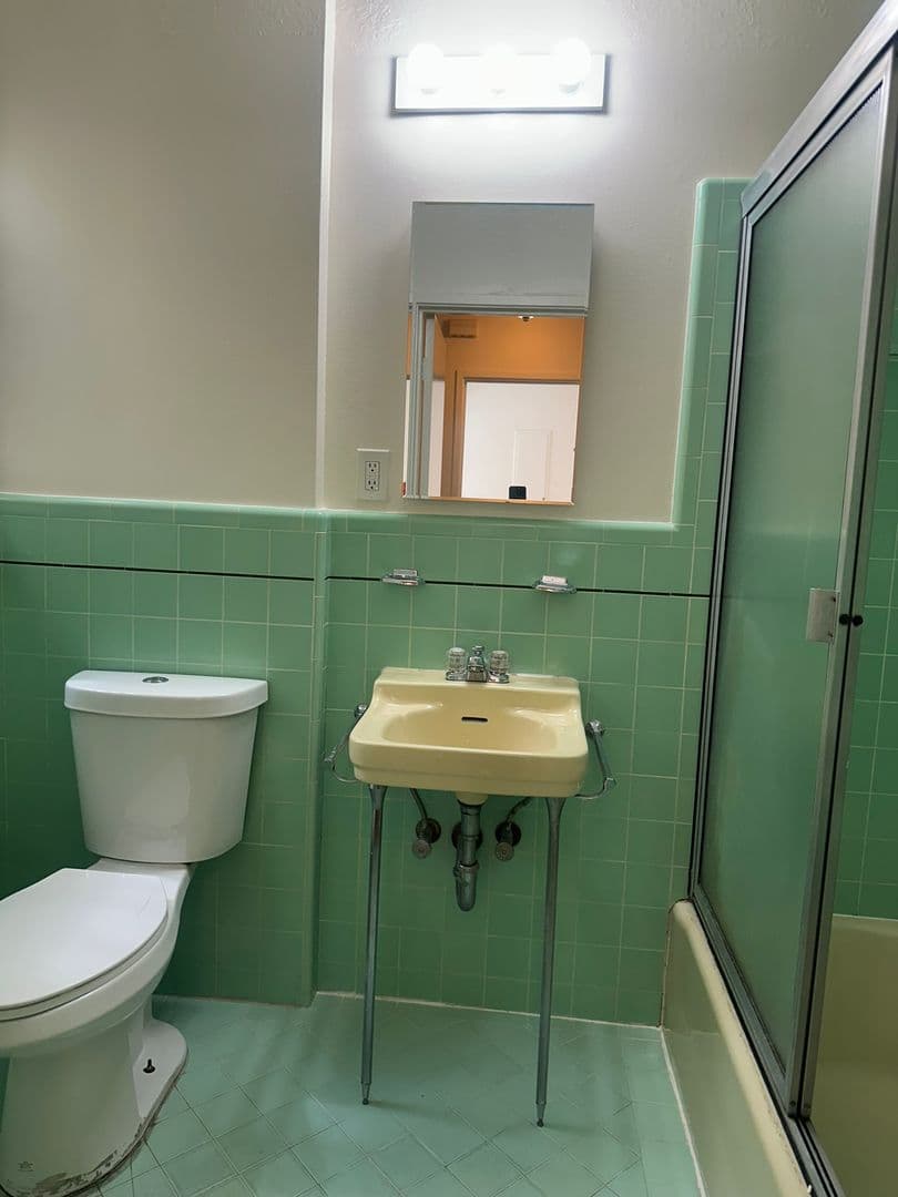 San Francisco Apartment: 774 Monterey Blvd