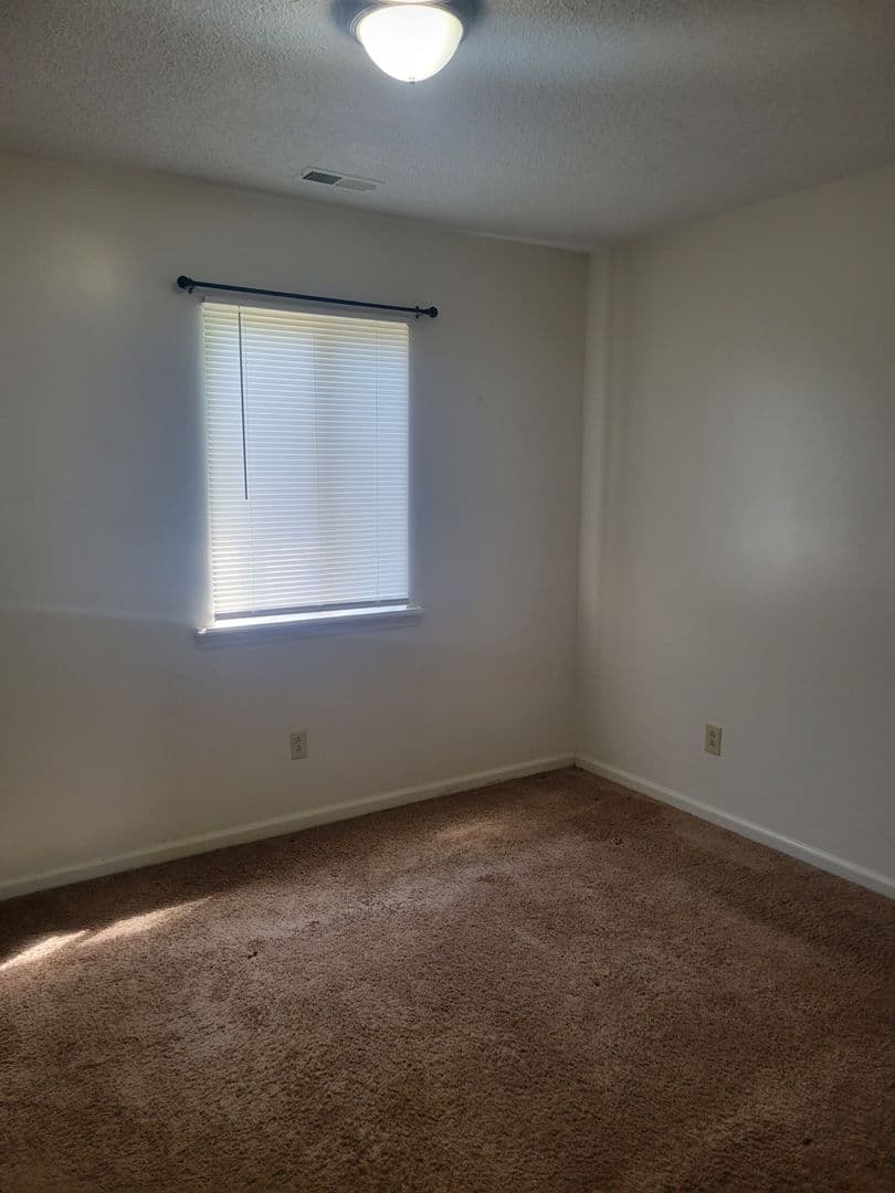 Jacksonville Apartment: Easy Street Quadraplexes